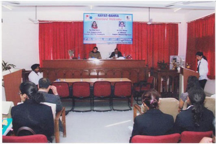 moot-court